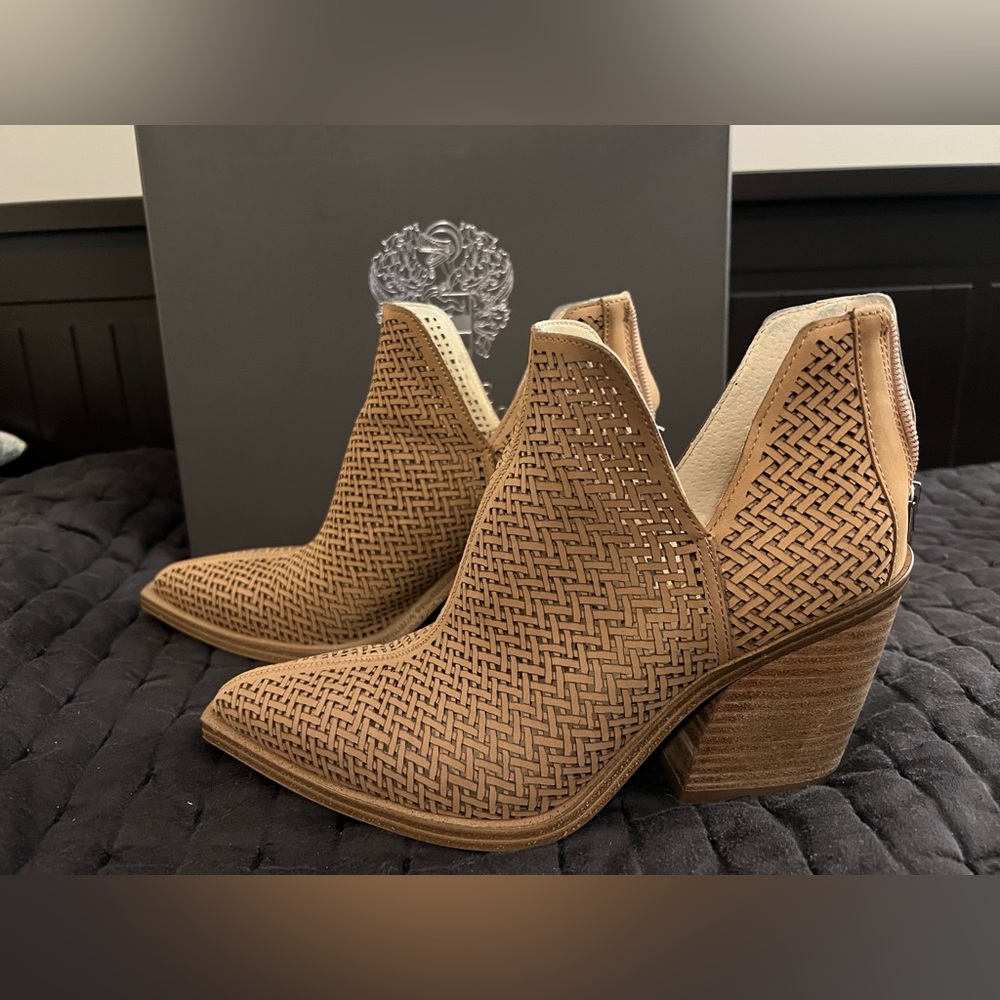 Vince Camuto Tan Woven Ankle Boots - Picture 1 of 12